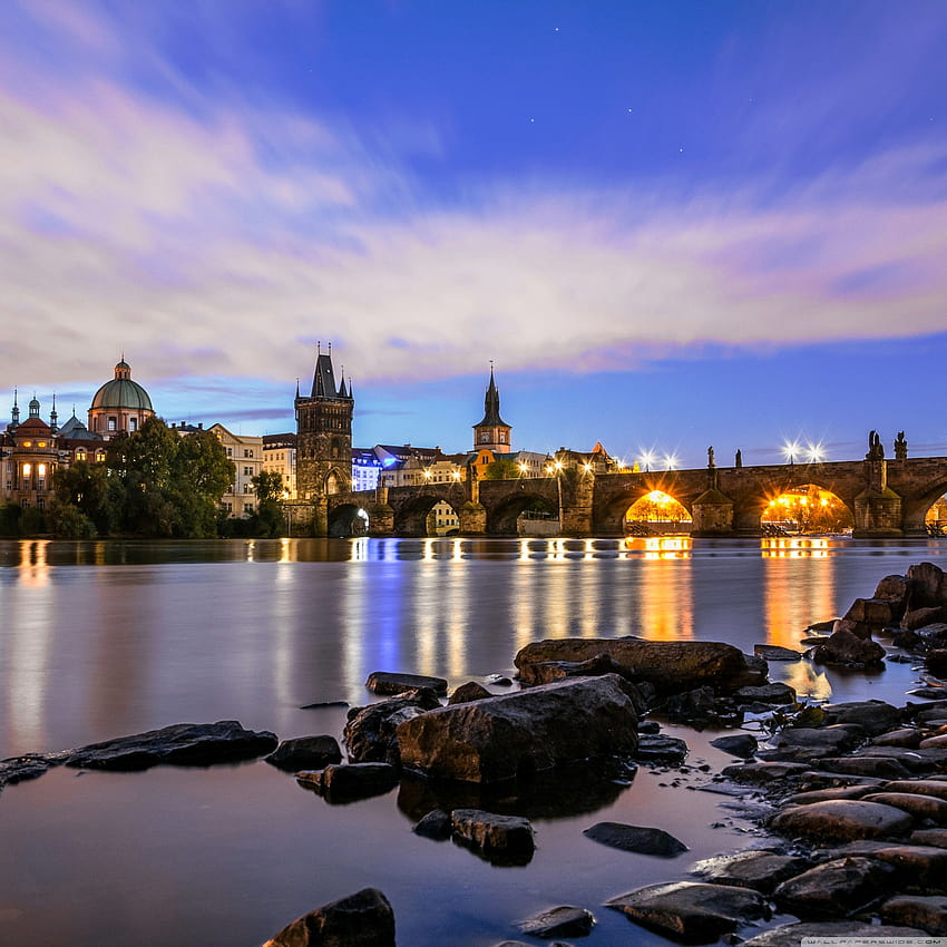 Прага с Карловия мост ❤ за Ultra HD тапет за телефон