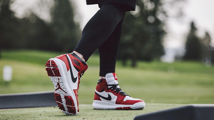 Nike Golf Brings Air Jordan 1 Retro to the Links, green air jordan HD wallpaper