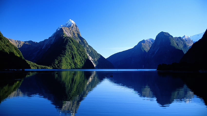 Mitre Peak In Milford Sound, Fiordland Ulusal Parkı, Yeni Zelanda HD duvar kağıdı
