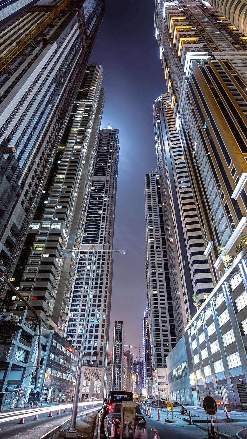 : Architektur, Gebäude, Stadt, Wolkenkratzer, Stadt, Hochformat, Straße, Nacht, Auto, Vereinigte Arabische Emirate, Dubai, Straßenschild 1080x1920, Stadtporträt HD-Handy-Hintergrundbild