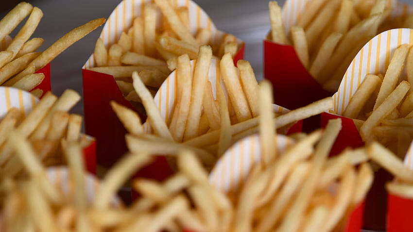 fries at McDonald's July 13, 1 customers will win fries for life, mcdonalds fries HD wallpaper