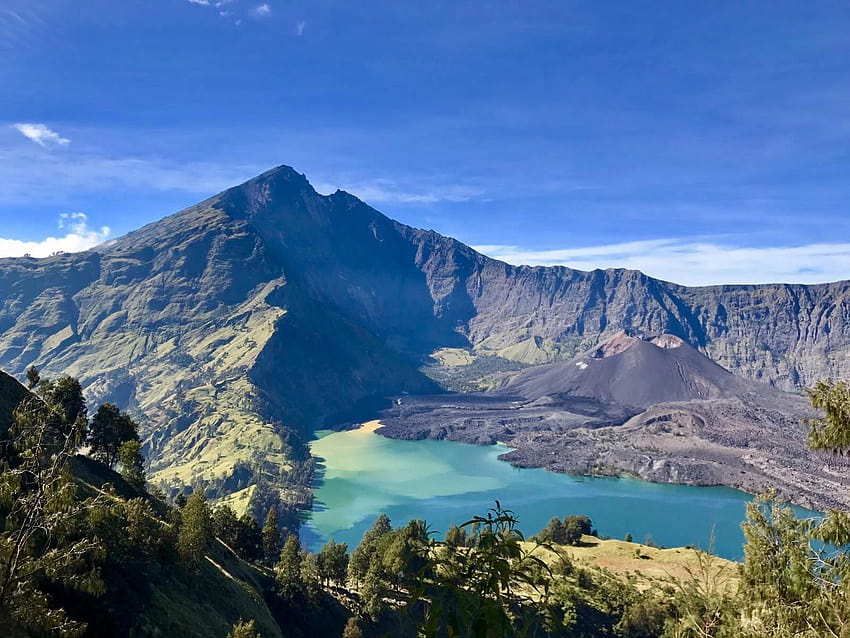 Mount Rinjani, Lombok, Indonesia...Most rewarding hike of my life.: travel HD wallpaper