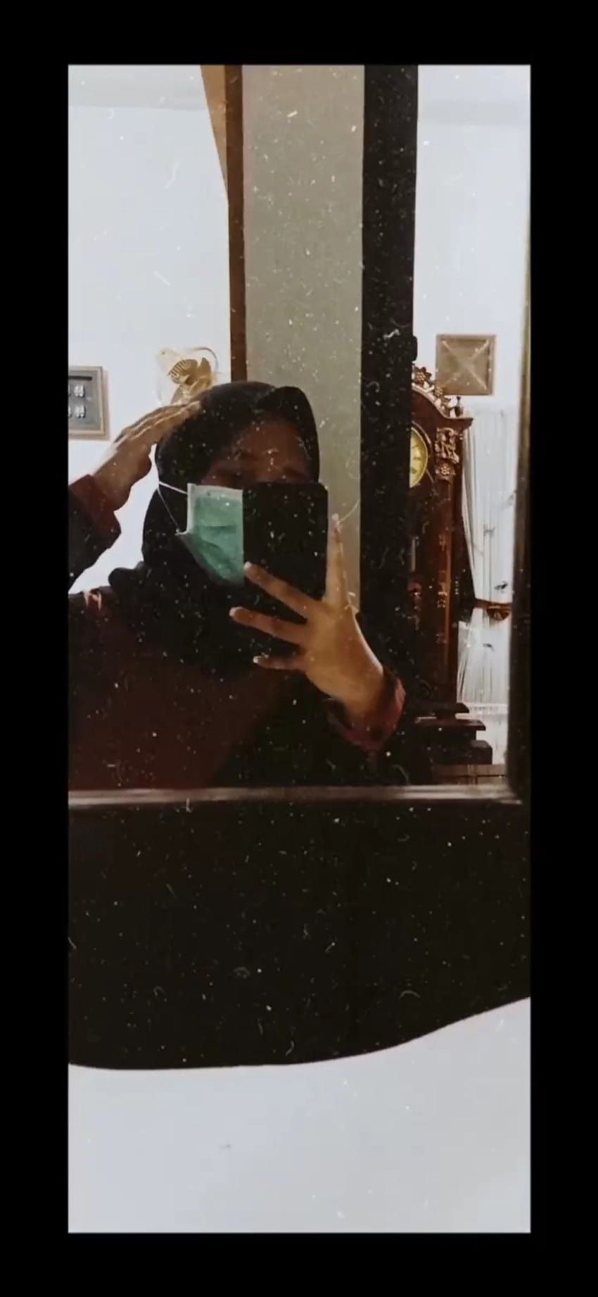 Mirror selfie HD phone wallpaper