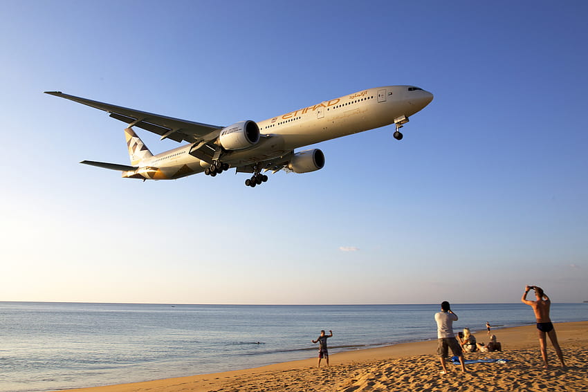 Plane Spotting: Wie ein Anfänger kommerzielle Jets identifizieren kann, 747-Flugzeugrechteck HD-Hintergrundbild