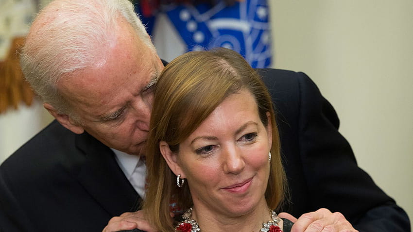 Twitter eksploduje, gdy Biden dostaje, zabawny Joe Biden Tapeta HD