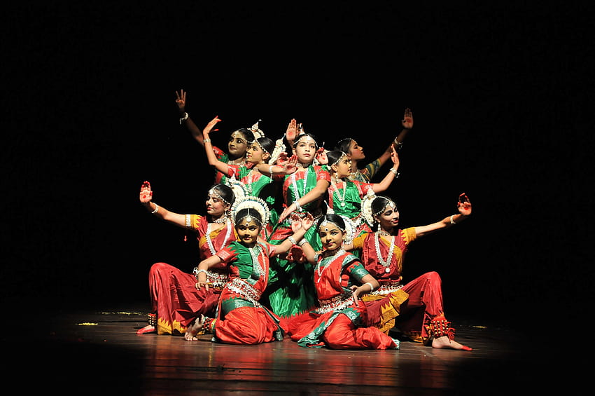 Chinna Kalanadam” 3 day classical dance festival for children HD wallpaper