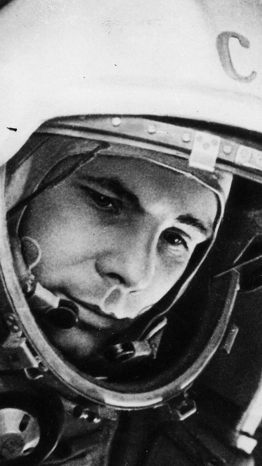 유리 가가린 최초의 우주 비행사 소련 우주 비행사 HD 전화 배경 화면