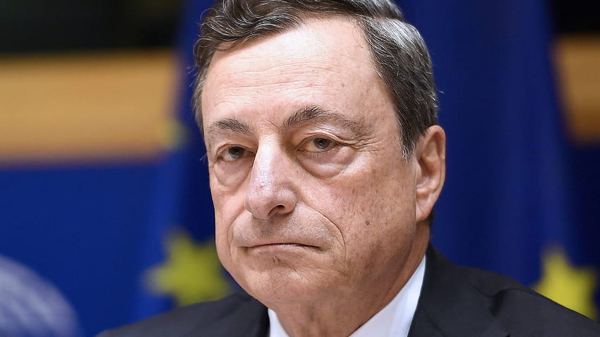 Parla a Francoforte il presidente della Banca centrale europea Mario Draghi Sfondo HD