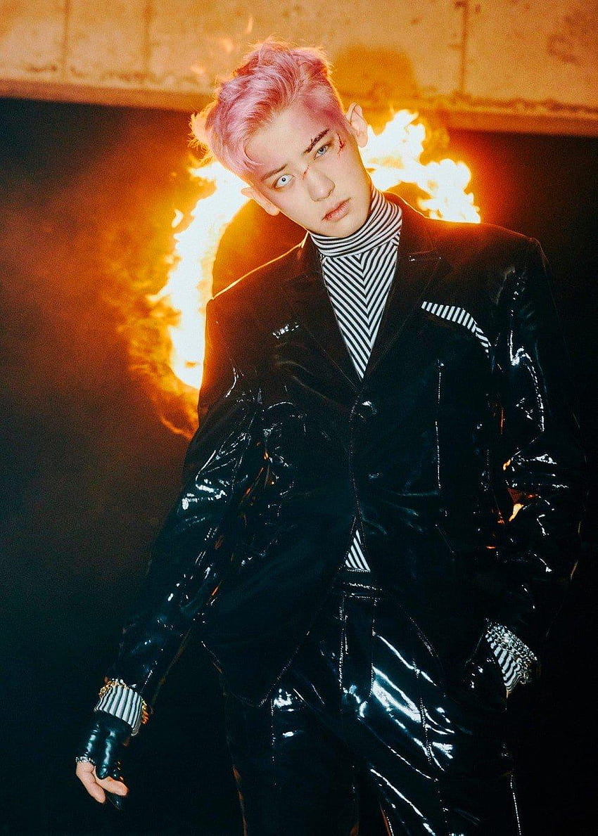 EXO's Chanyeol faces himself in 'Obsession' teaser, exo obsession HD phone wallpaper