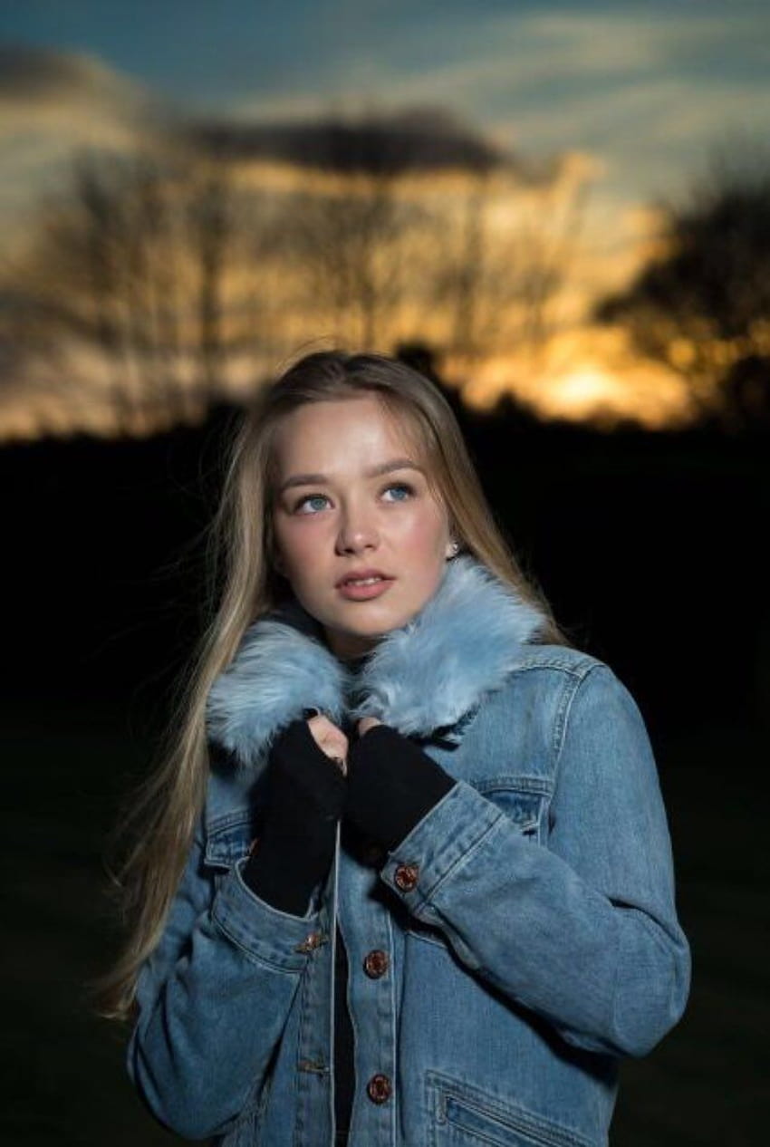 Connie. on Twitter:, connie talbot HD phone wallpaper