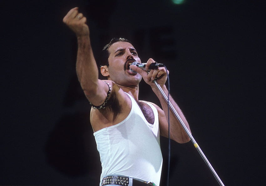 33 years later, Queen's Live Aid performance is still pure magic, queen live aid HD wallpaper