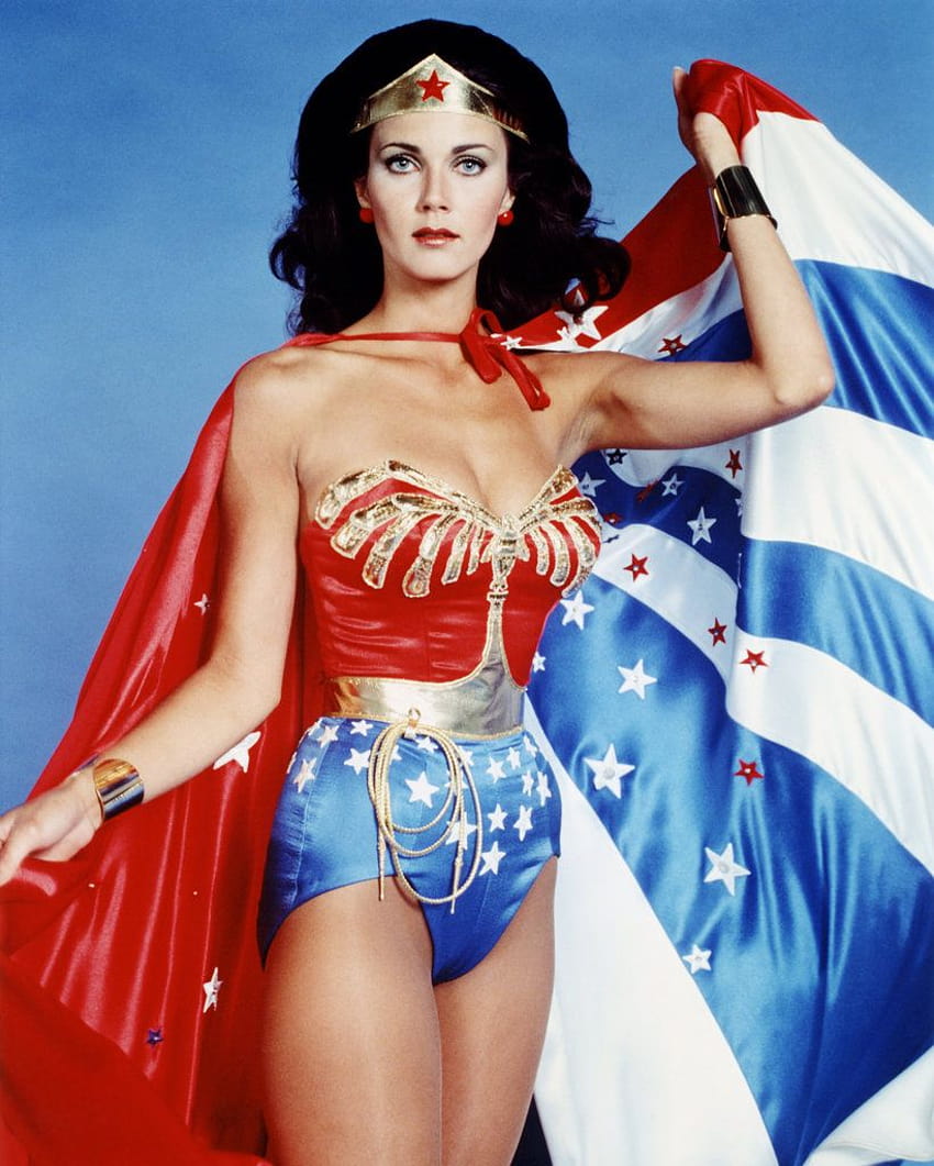 Co obecnie robi była Wonder Woman, Lynda Carter?, stare cudowne kobiety Tapeta na telefon HD