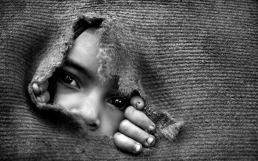 Poverty posted by Ryan Mercado, poor children HD wallpaper