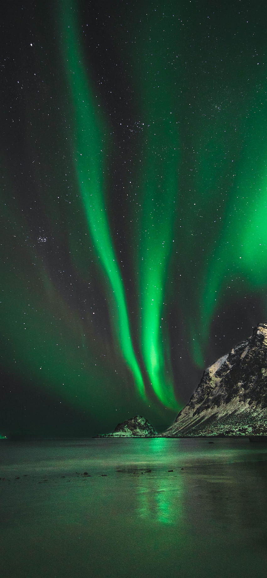 Aurora boreale in Norvegia iPhone 12, iphone 12 pro light Sfondo del telefono HD