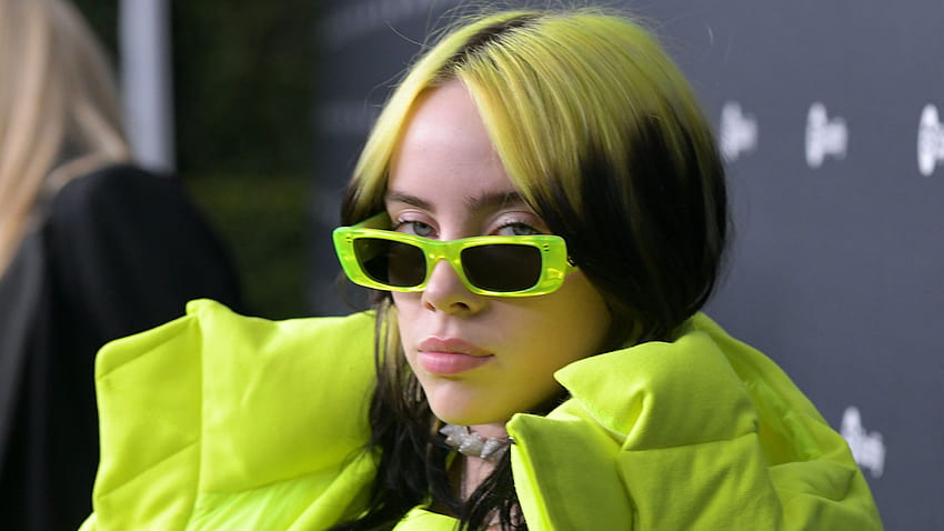 Billie Eilish Revealed When She's Finally Going to Change Her Hair HD wallpaper