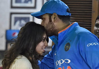 India vs New Zealand 2019: Rohit Sharma Missing His Wife Ritika Sajdeh and  Daughter HD phone wallpaper | Pxfuel