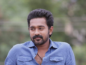 Movie Tarot on Twitter Asif Ali amp Bhavanas Honey Bee is an average  affair strictly for the fans httptcoUfXrLQa9Th MovieReview  httptcoz227m5rEvi  Twitter
