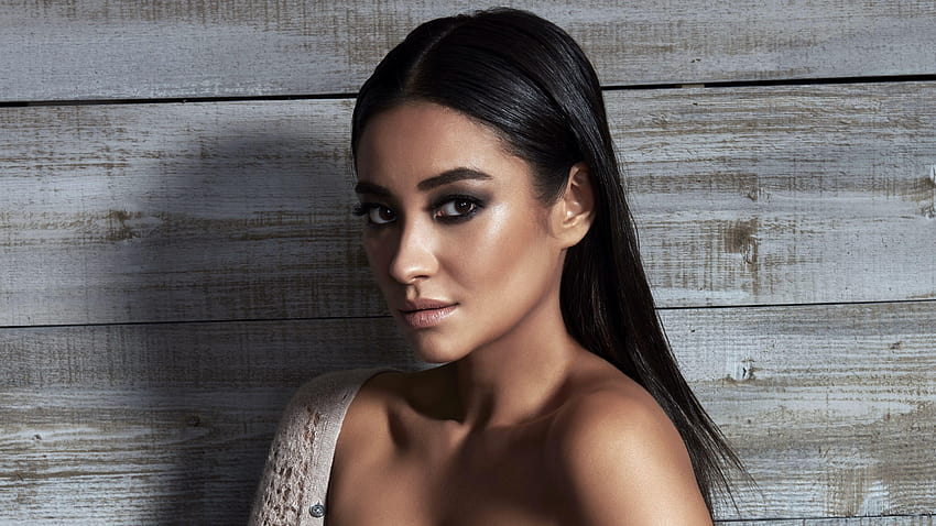 Shay Mitchell, Canadian actress, Celebrities HD wallpaper