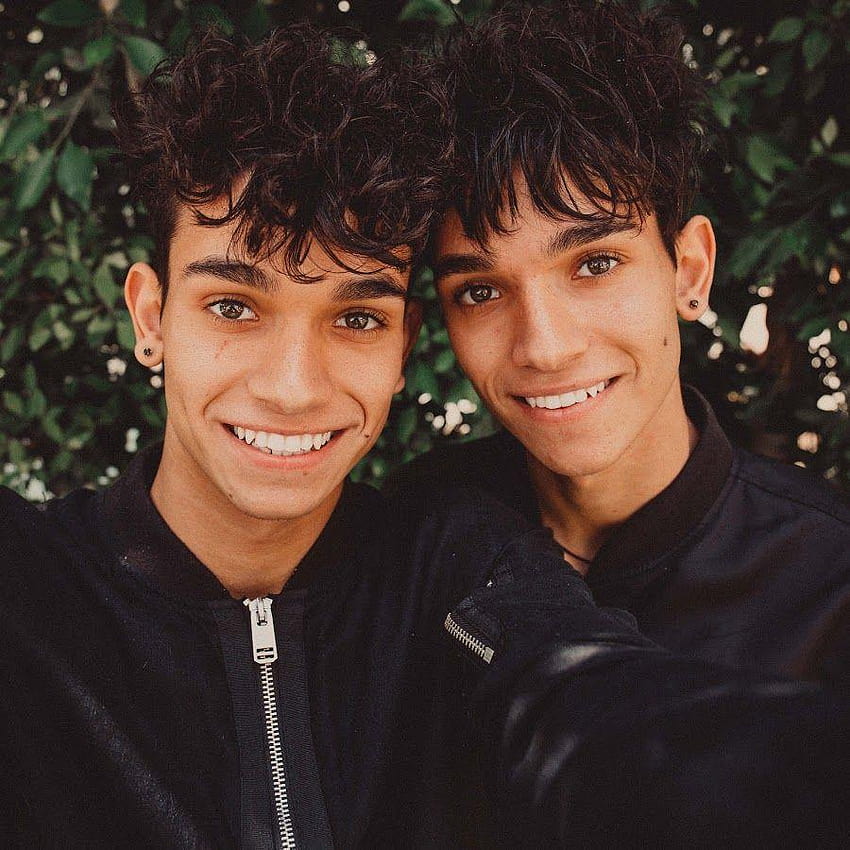 of Marcus And Lucas Dobre, lucas and marcus HD phone wallpaper