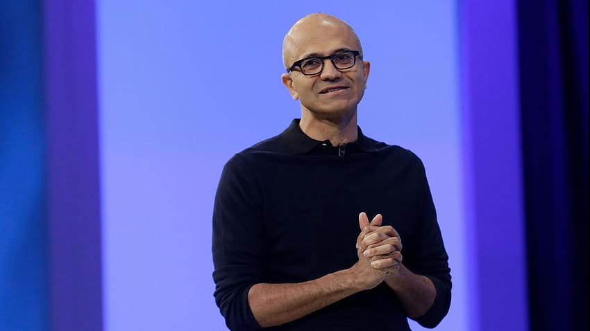 Microsoft CEO'su Satya Nadella tek akıl egzersizi HD duvar kağıdı