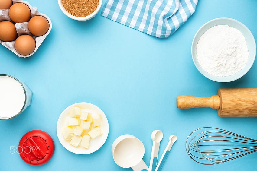 Baking utensils and ingredients on blue backgrounds 作者 Vladislav Nosick HD wallpaper