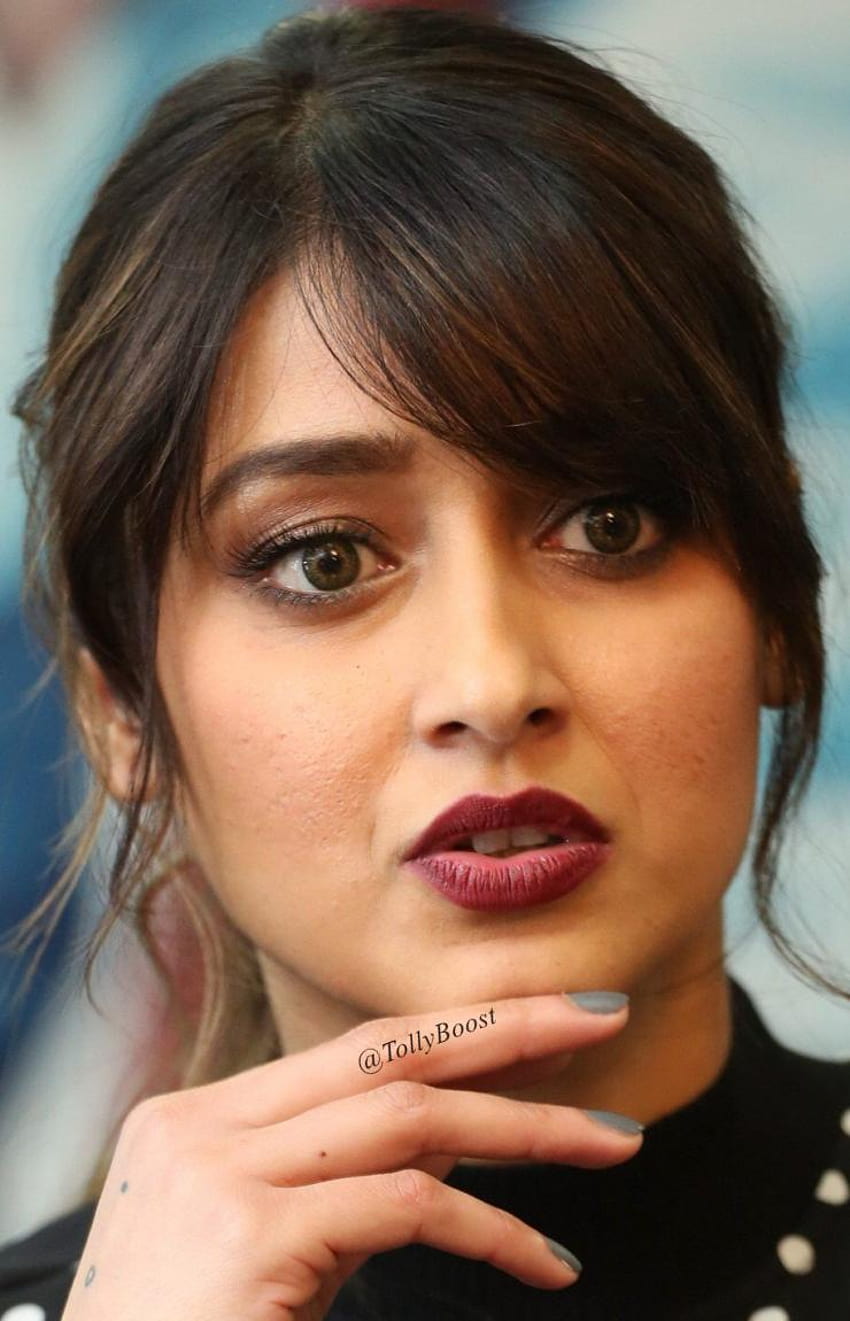 Telugu Beauty Queen Ileana D'Cruz Hot Looking Eyes Face Closeup, ileana closeup HD тапет за телефон
