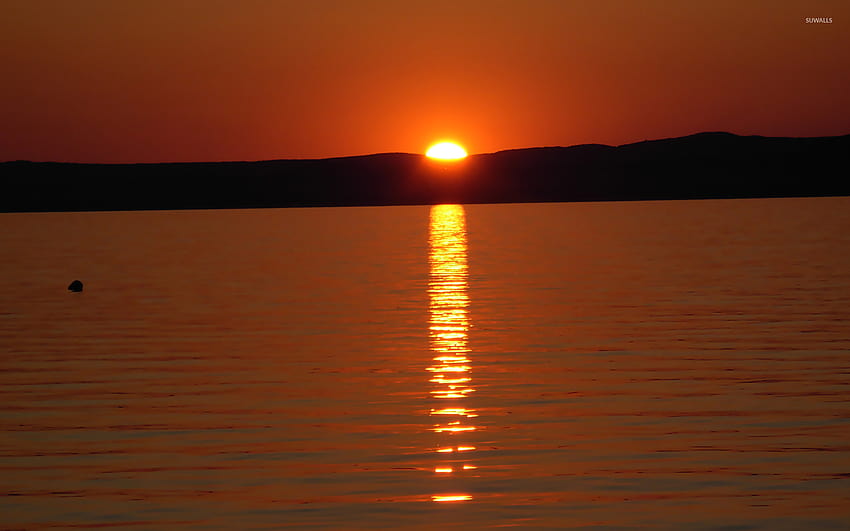 Atardecer en el lago Balaton [3] fondo de pantalla