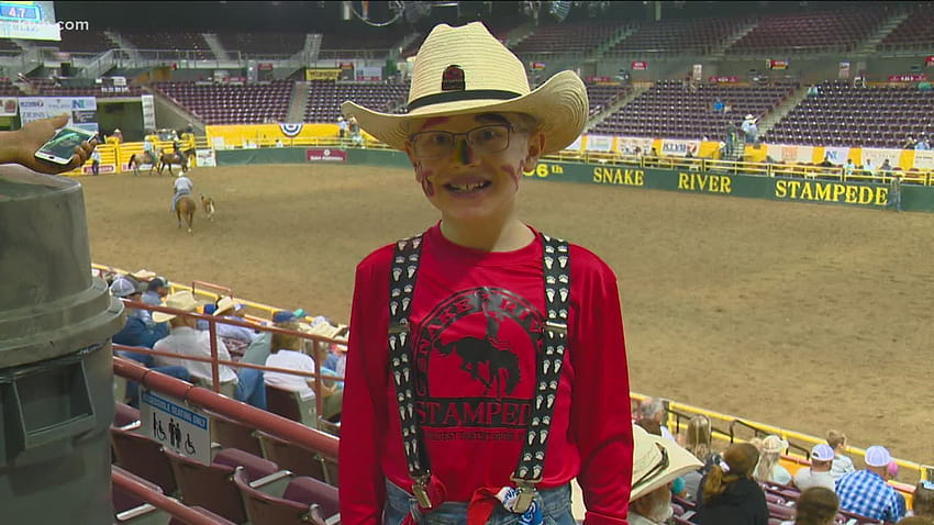 Nampa boy menjadi badut rodeo di Snake River Stampede Wallpaper HD