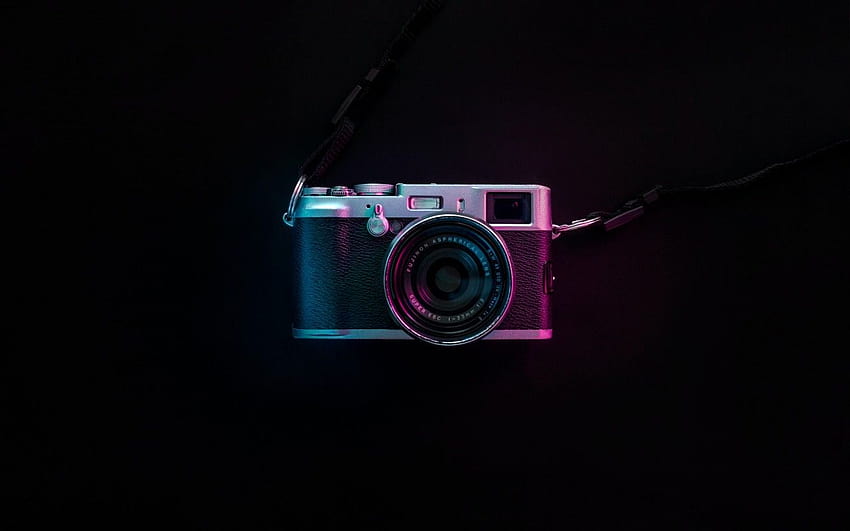 Kamera Vintage , Fujifilm, Latar belakang hitam, Cahaya ungu, Kamera SLR, graphy, kamera Wallpaper HD