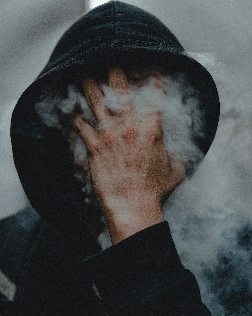 Boy Smoke, perokok estetika wallpaper ponsel HD