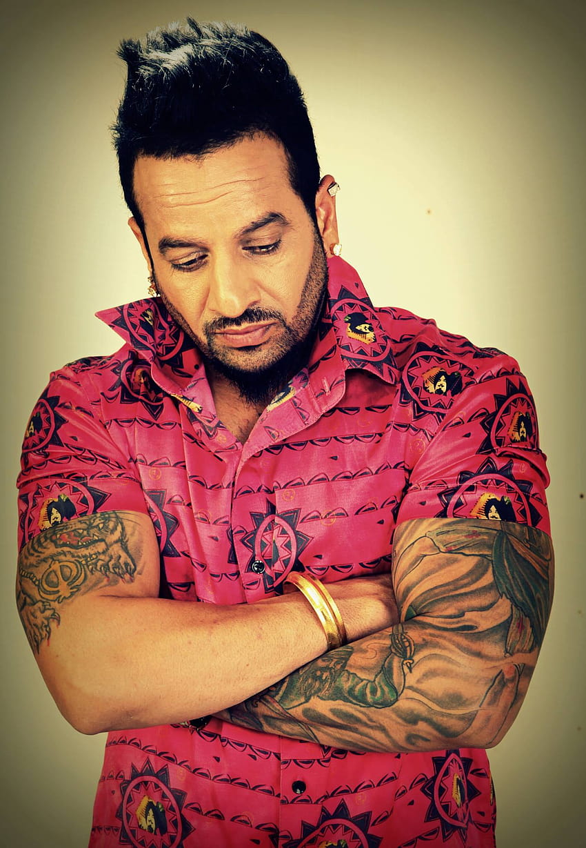 PTC Punjabi  Jazzy B showing tattoo of his Ustaad and great Singer Late  ShKuldeep Manak ji  Facebook