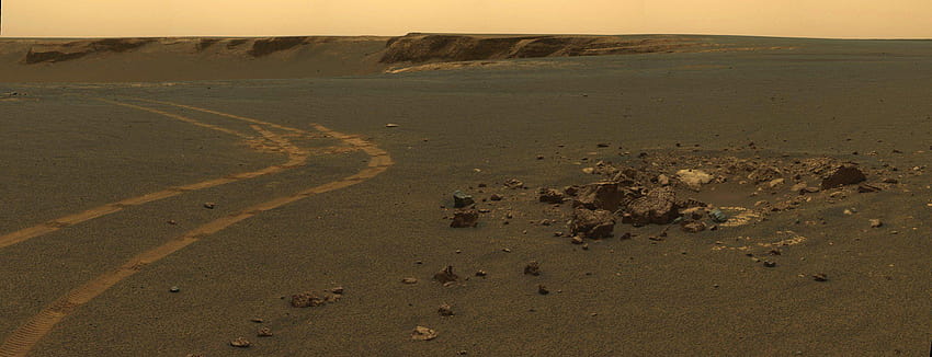 Mars : NASA Opportunity Rover Tracks sur Martian Fond d'écran HD