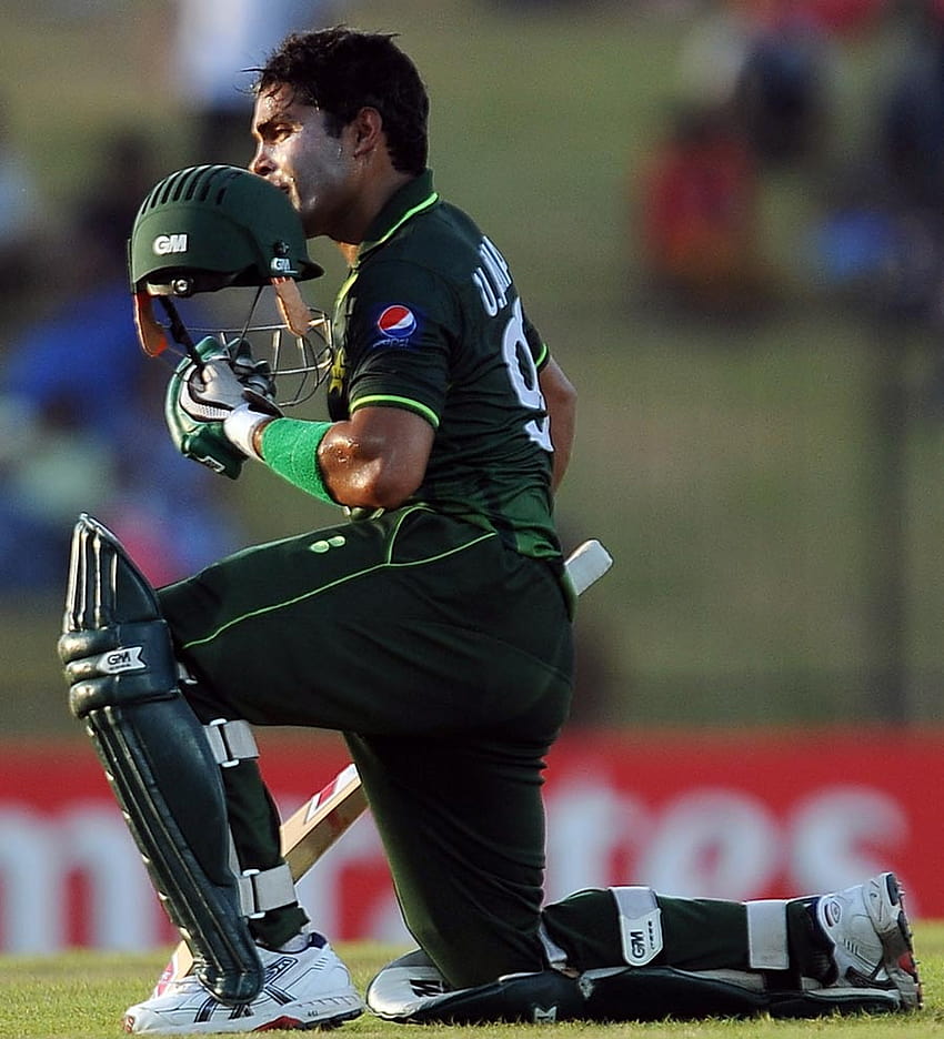 Sanjay Manjrekar: How the helmet turned cricket on its head, cricket helmet HD phone wallpaper