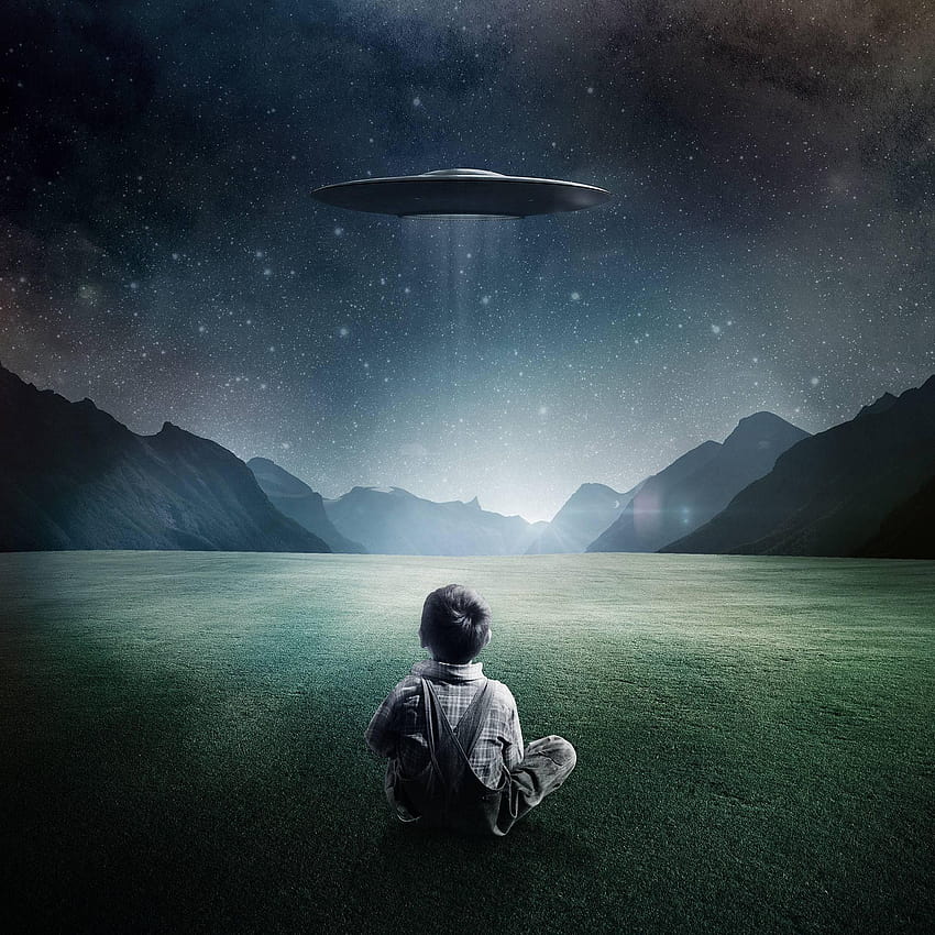 Boy and UFO iPad, world ufo day HD phone wallpaper