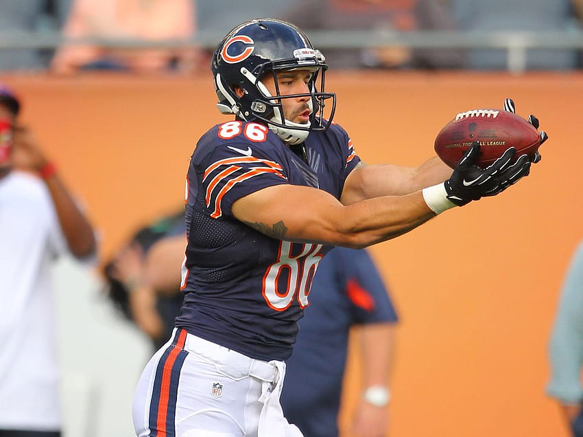 Chicago Bears sign Tight End Zach Miller to a 1 year extension HD wallpaper
