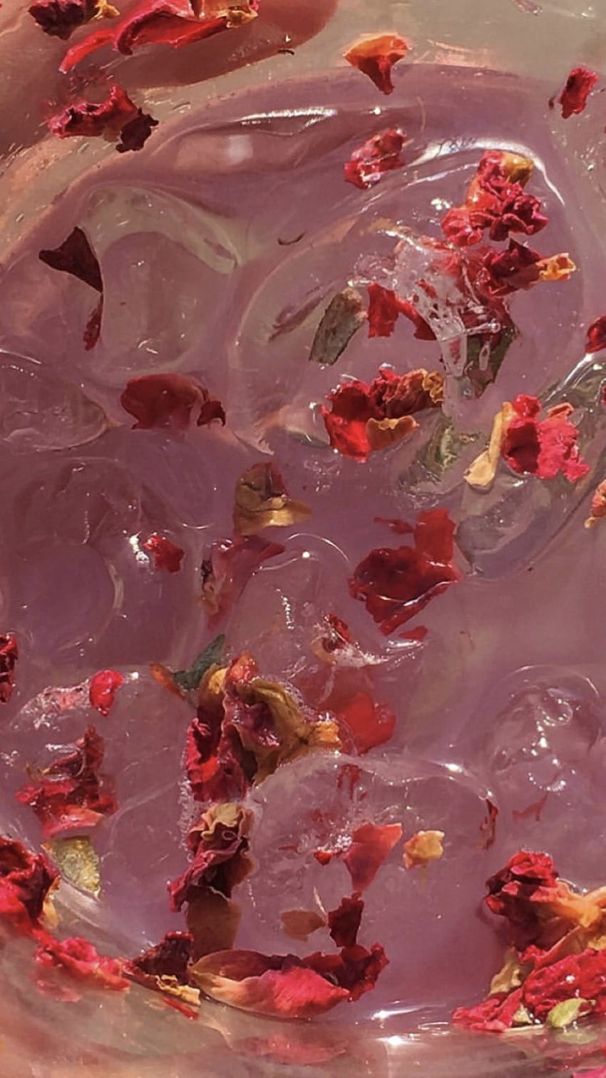 Ästhetisches Wasser mit Blumen HD-Handy-Hintergrundbild