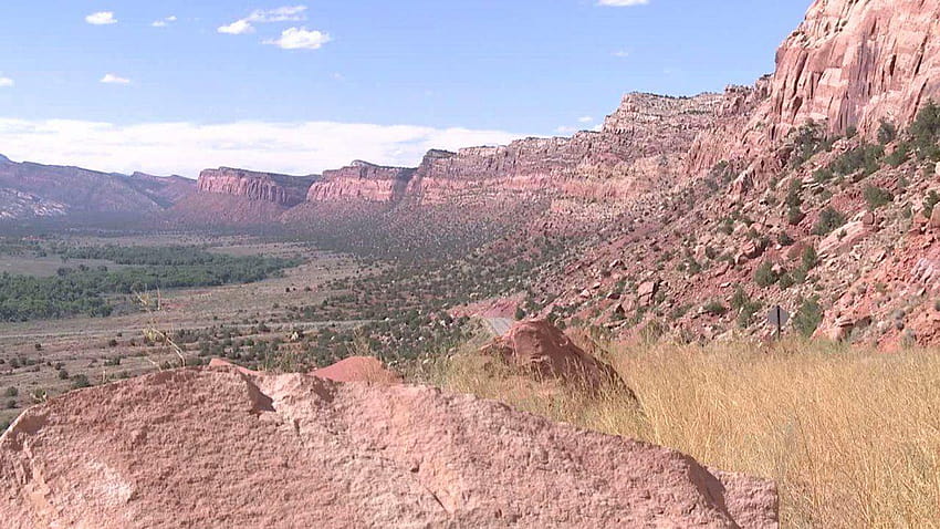 Governor signs resolution to rescind Bears Ears National Monument HD wallpaper