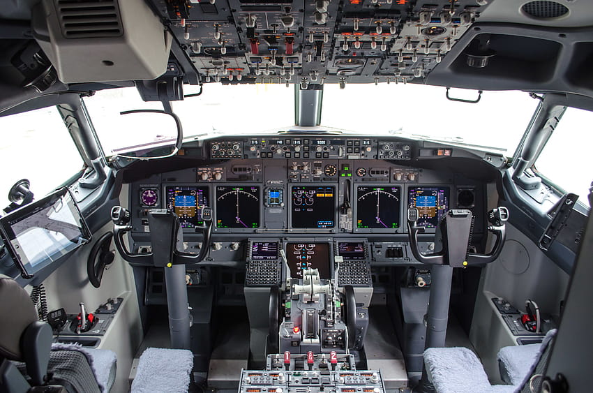 Green Boeing 737 cockpit. HD wallpaper