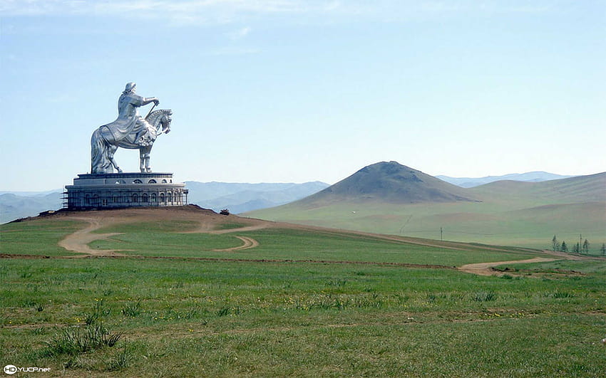 Giant Ghinggis Khaan Statue Mongolia HD wallpaper