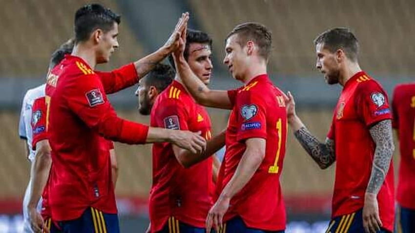La Spagna batte il Kosovo, l'emittente nazionale declassa i visitatori, calcio spagna 2021 Sfondo HD