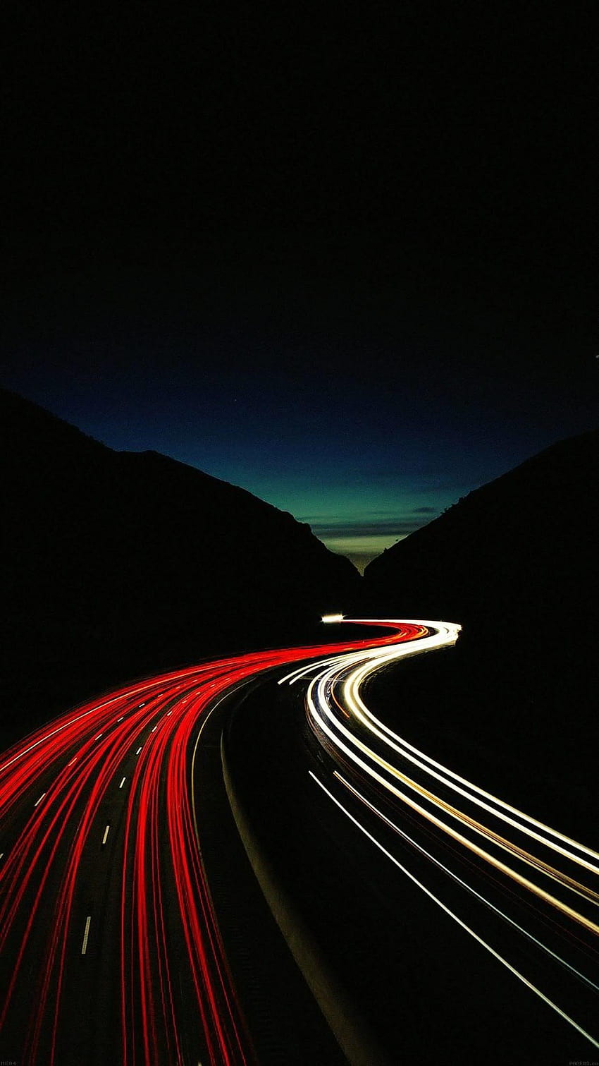 на дълга експозиция Нощна графика Изглед на превозно средство, автомобилни светлинни следи HD тапет за телефон