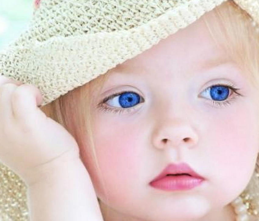 cute child love wallpapers