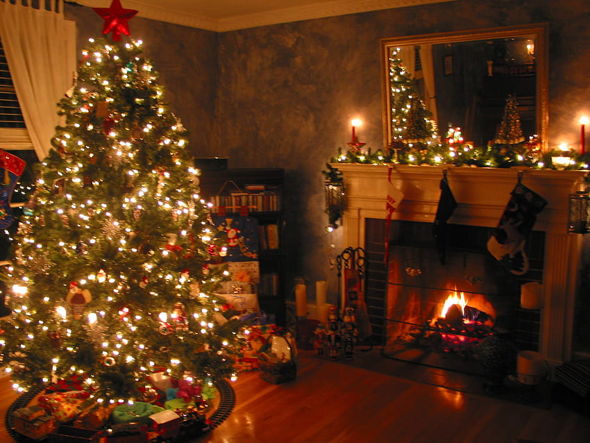 6 Christmas Fireplace, christmas tree and fireplace HD wallpaper | Pxfuel