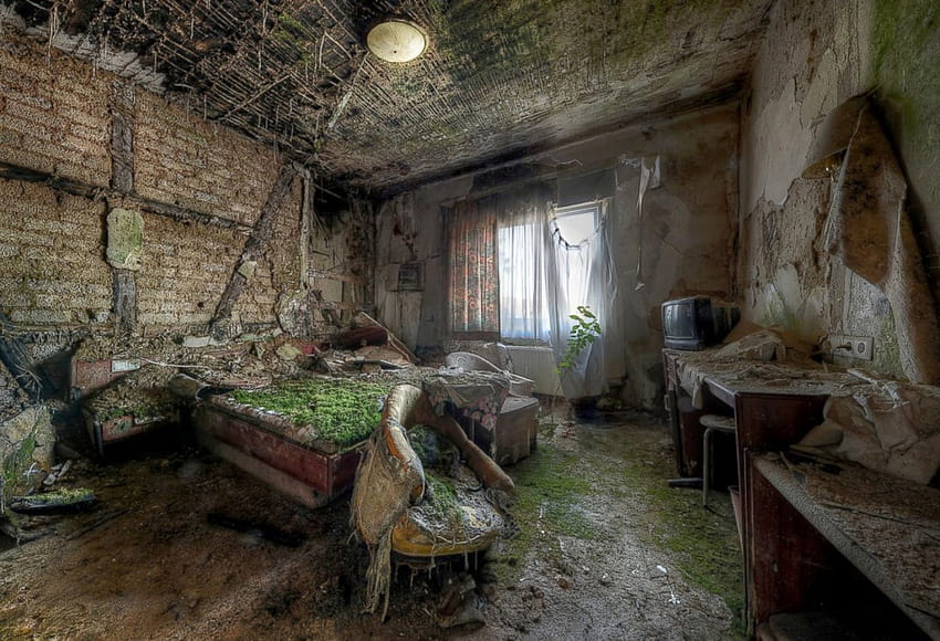of These Abandoned Places Will Give You Chills, lost places HD wallpaper