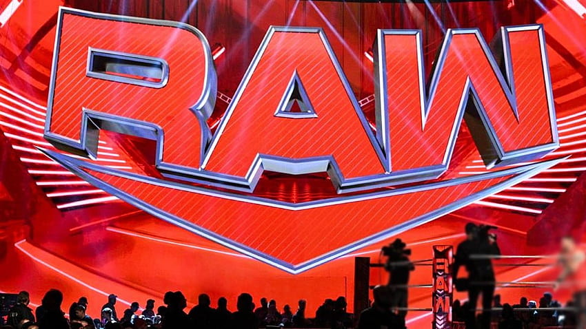 WWE Raw: อดีตซูเปอร์สตาร์ WWE สองคนกลับมาดูทีวีอีกครั้งในบทบาทใหม่ที่น่าสนใจ และโลโก้ดิบ วอลล์เปเปอร์ HD