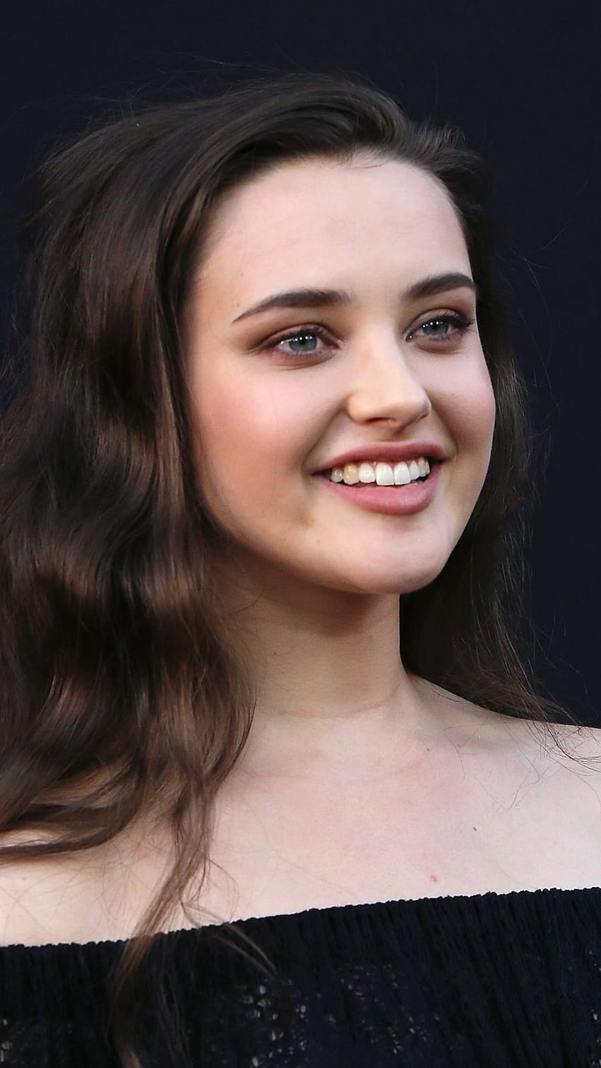 Katherine Langford Sourire, Mobile, Actrice, brune, katherine langford mobile Fond d'écran de téléphone HD