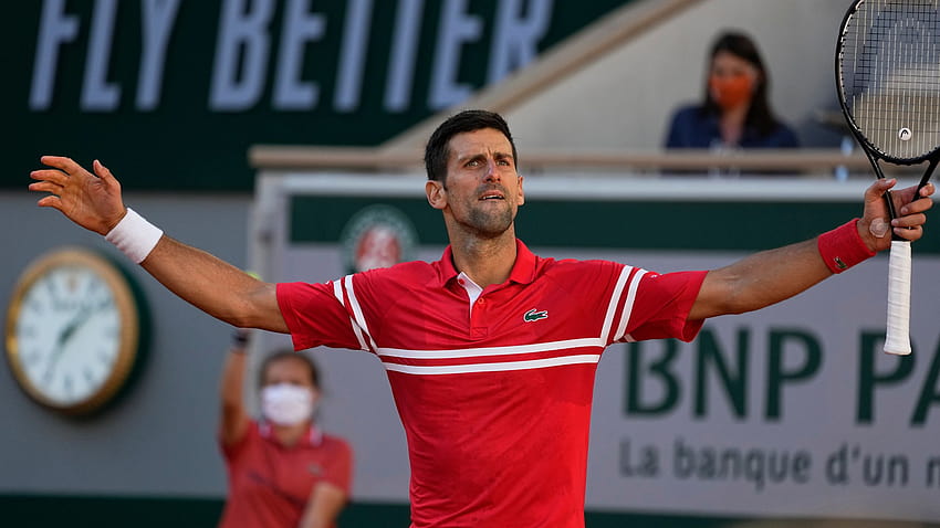 Novak Djokovic übertrifft Stefanos Tsitsipas auf Platz 5 bei den French Open für den 19. Major, Novak Djokovic Roland Garros 2021 HD-Hintergrundbild