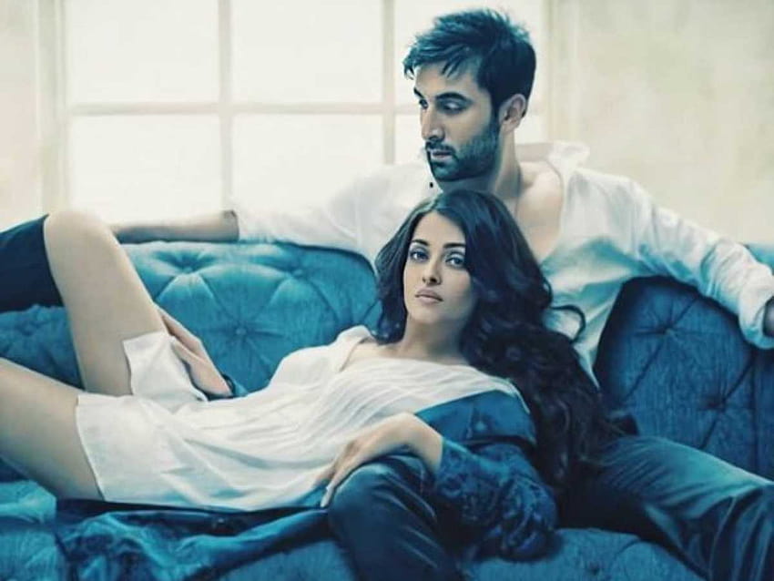 ย้อนวันพฤหัส: เมื่อ Aishwarya Rai Bachchan และ Ranbir Kapoor มารวมตัวกันเพื่อบีบแตรสุดร้อนแรง Ranbir Kapoor และ Aishwarya Rai วอลล์เปเปอร์ HD