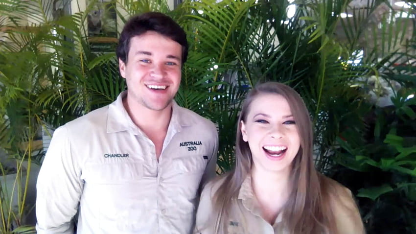 Bindi Irwin on Keeping Her Last Name as a Tribute to Her Late Father Steve Irwin HD wallpaper