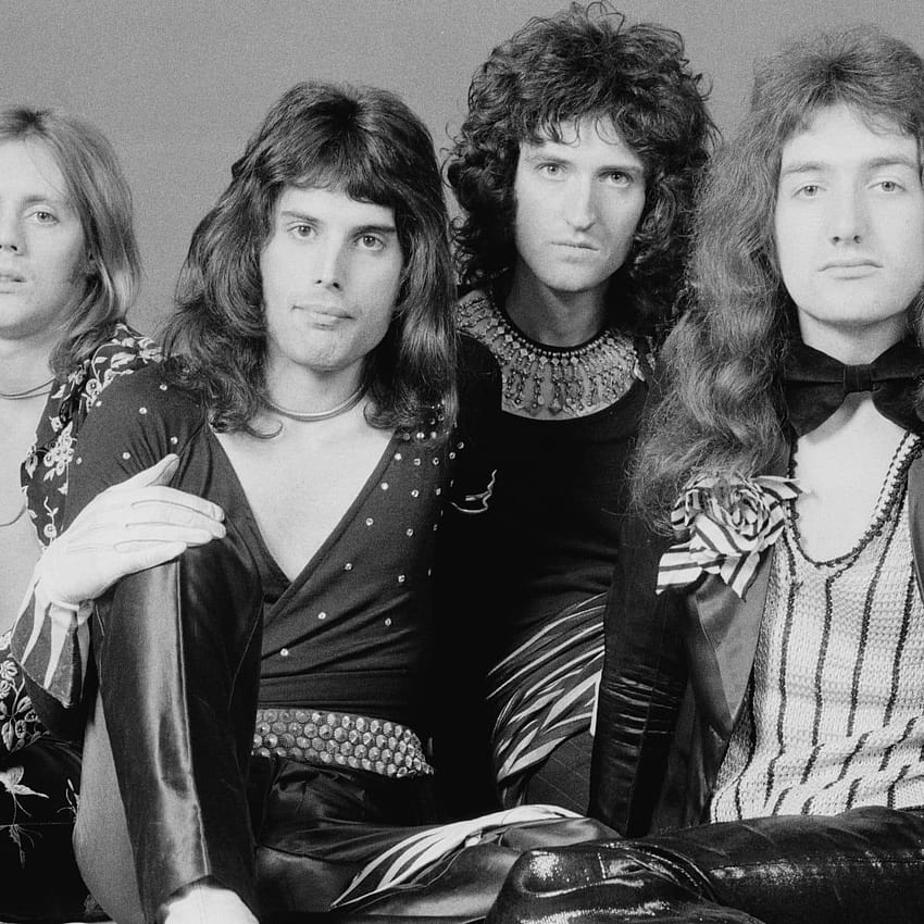 Freddie Mercury Was Part of Brian May and Roger Taylor's Entourage, john deacon HD phone wallpaper